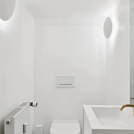 Апартаменты Luxury By Freetown & Canals